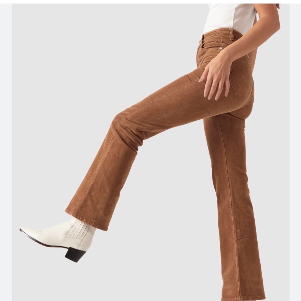 Rollas Dusters Bootcut Jeans- Tobacco